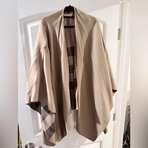 Burberry Beige Cape with Plaid Accent